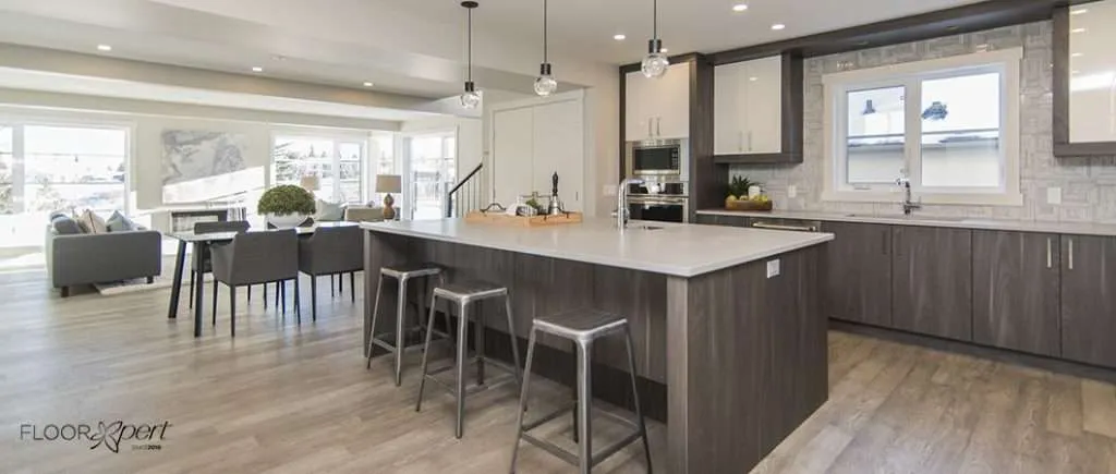 Kitchen-Vinyl floors